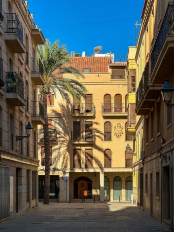 Elche - 200,000 palmi linn